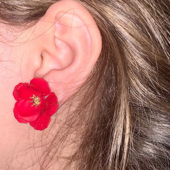 Red flower earrings - Picture 7 of 7